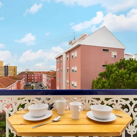 Beato Premium River View In Quiet Area * Lisboa