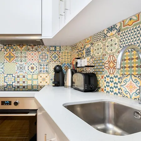 Beato Premium River View In Quiet Area * 리스본